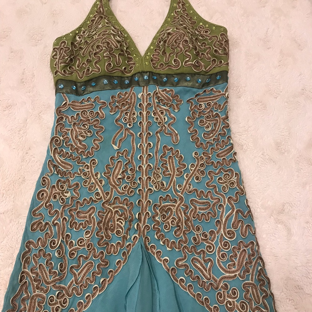 CACHE 100% silk embroidered and embellished dress